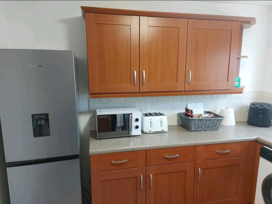 2 Bedroom Apartment Exhall Luaran gambar